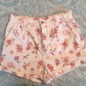 American Eagle floral shorts